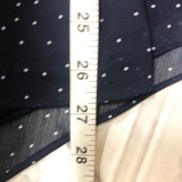 Gibson Latimer Dark Blue with Small Polka Dots Blouse Size Medium NWT - Picture 4 of 5